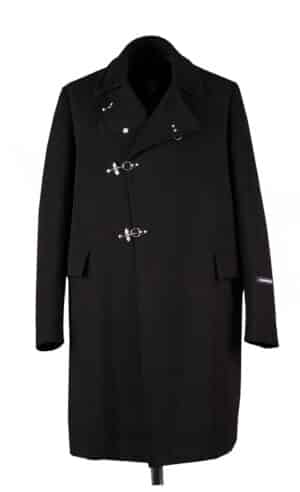 Claps Fastening Coat |
